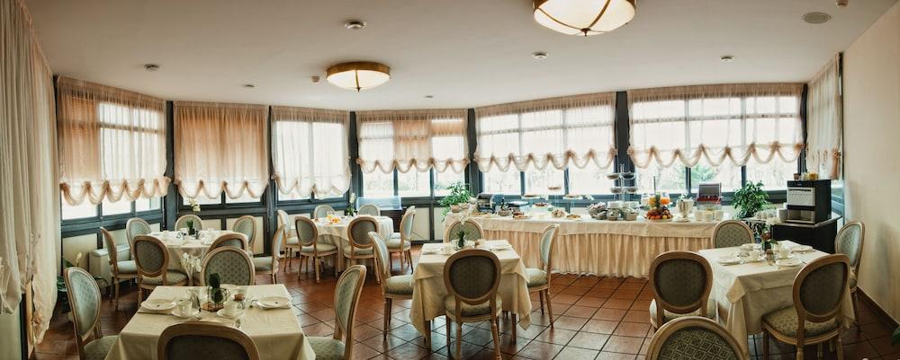 Hotel San Giorgio Civitavecchia Esterno foto