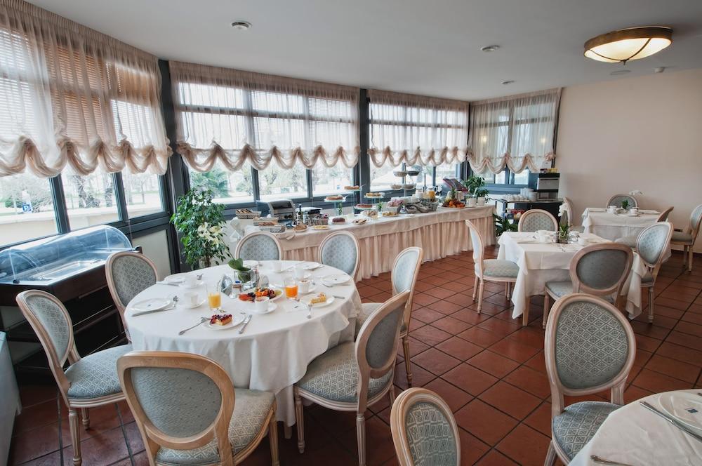 Hotel San Giorgio Civitavecchia Esterno foto