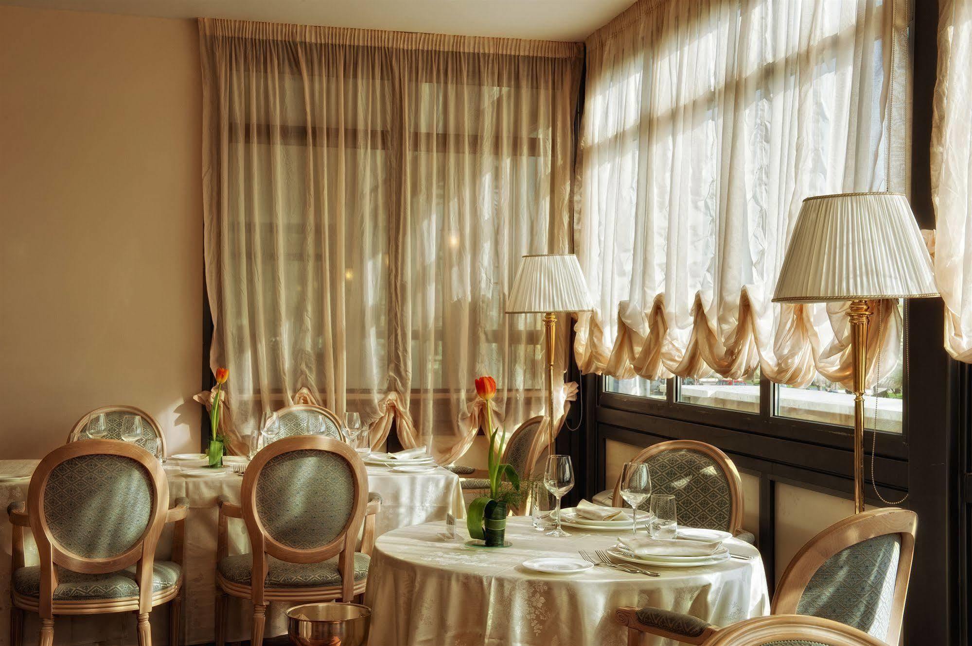 Hotel San Giorgio Civitavecchia Esterno foto